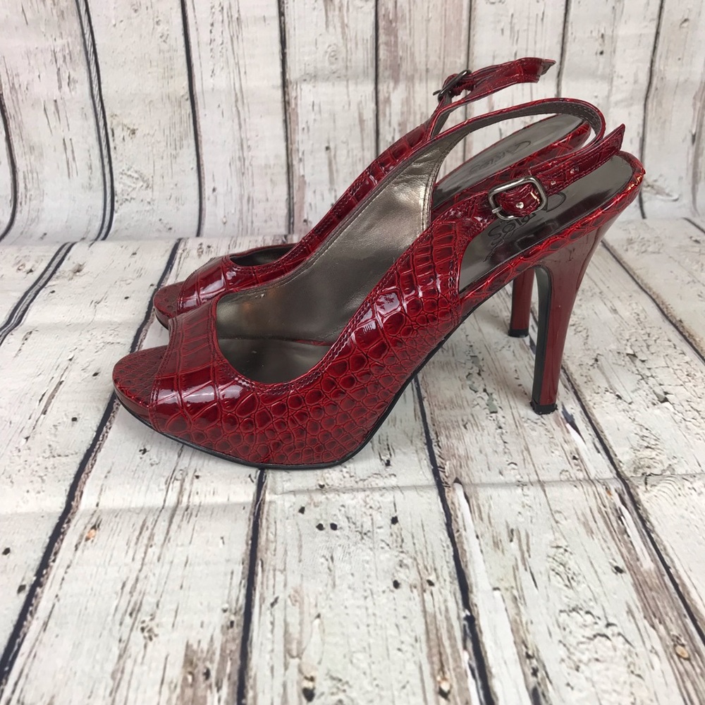 Carlos Santana Red Snakeskin Slingback Heels SZ 8